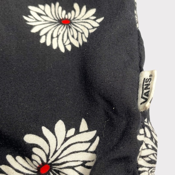 Vans - Woven Cropped Button Up Shirt - Black Floral - Size XS - Picture 7 of 8